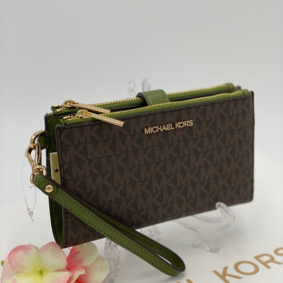 MICHAEL KORS LARGE DOUBLE ZIP WRISTLET EVERGREEN - Picture 8 of 16